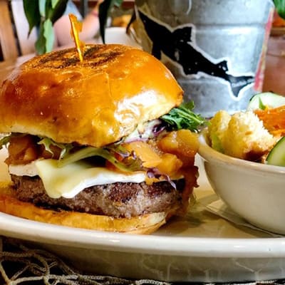 The Apple Brie’s Burger