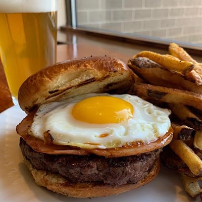 Dexter’s Killer Breakfast Burger Dogfish Head Alehouse Craft Beer Gaithersburg