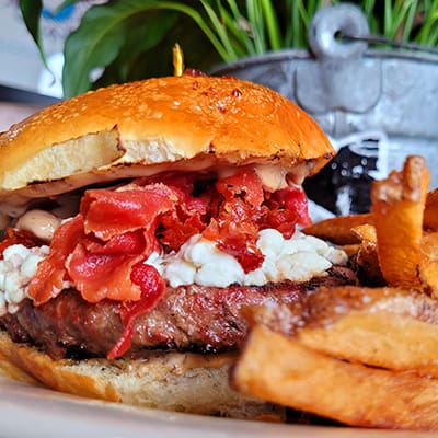 Burger of the Week Dogfish Head Alehouse Craft Beer Fairfax VA